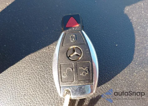 2018 Mercedes-Benz Glc 300 from USA, damaged, VIN WDC0G4JB4JV091520